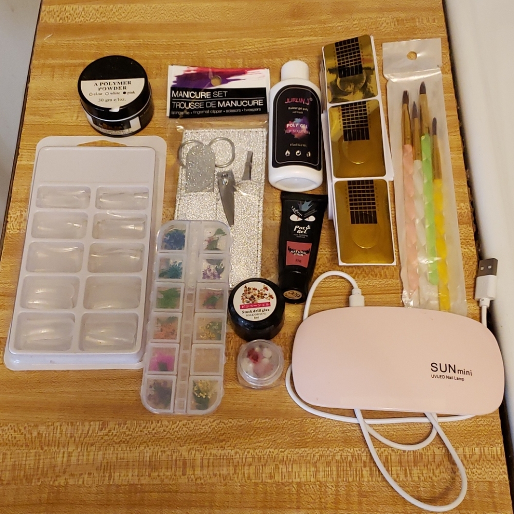 Huge Nail Bundle